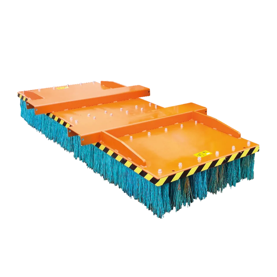 Orange soputrustning från M3 med blågröna borstar under